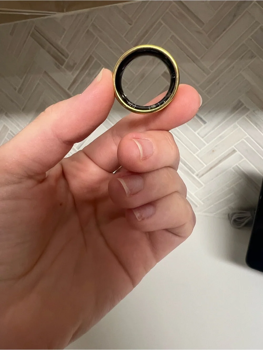 Halo Smart Ring in Gold and Black